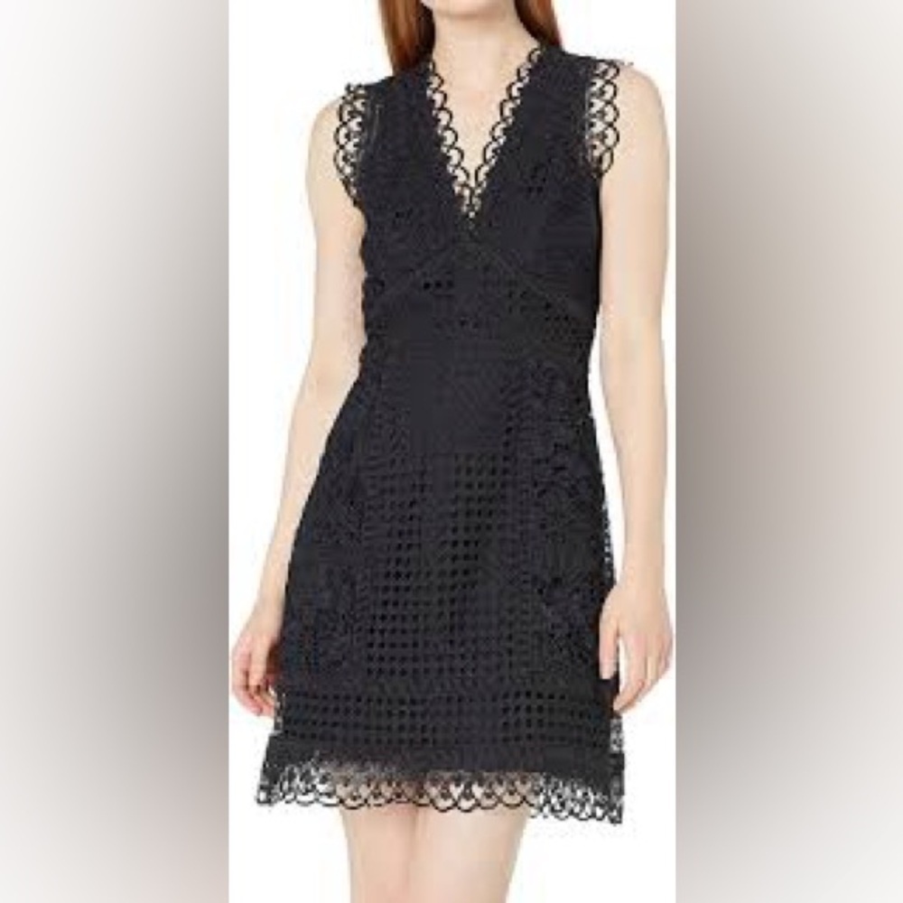 French Connection Women's Plunging Neckline Zahara Eyelet & Lace A-Line Dress 6